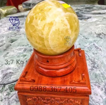 Cầu đá thạch anh vàng