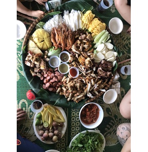Du lịch cộng đồng hồ Thác Bà