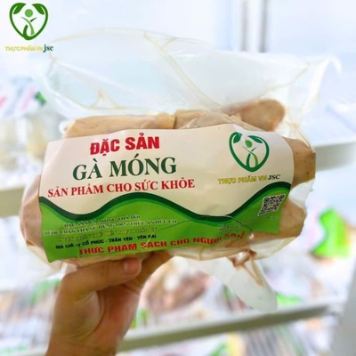 Đặc sản gà Móng 