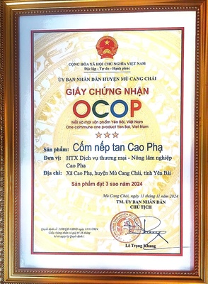 Cốm nếp tan Cao Phạ