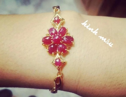 Lắc tay đá ruby