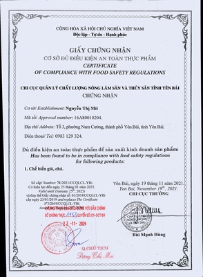 Giò lụa nhà Mít