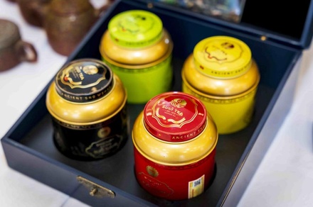 Tứ Đại Danh Trà - Hộp sơn mài