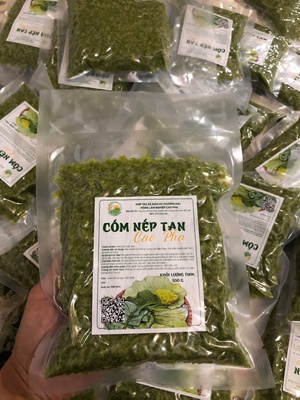 Cốm nếp tan Cao Phạ