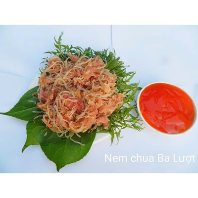 Nem chua ba lượt